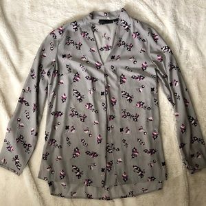 Grey blouse with floral pattern